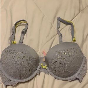 Victoria’s Secret bra
